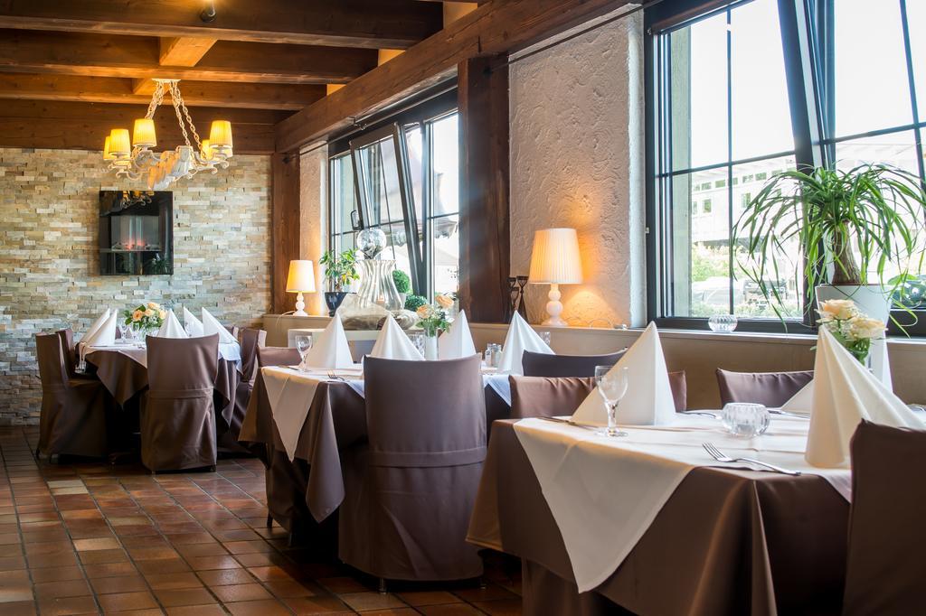 Hotel-Restaurant Schwyzerhuesli Viernheim Eksteriør bilde