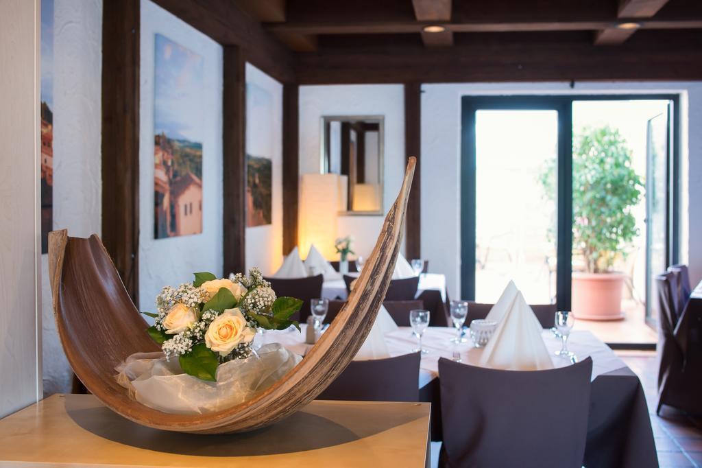 Hotel-Restaurant Schwyzerhuesli Viernheim Eksteriør bilde