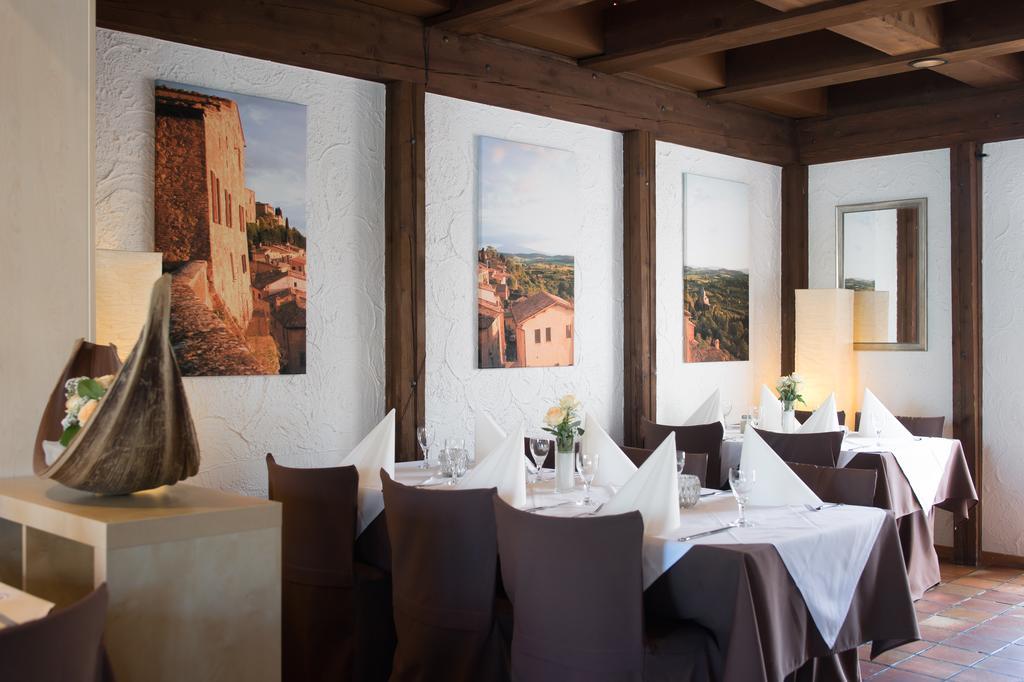Hotel-Restaurant Schwyzerhuesli Viernheim Eksteriør bilde